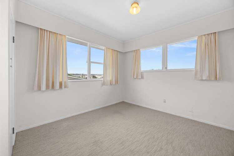 44 Ellesmere Crescent Pakuranga Heights_6