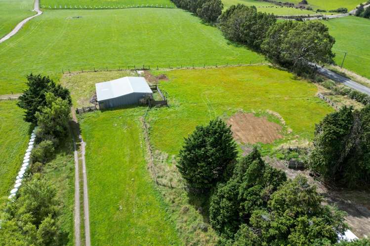 85 Cross Road Edendale_32