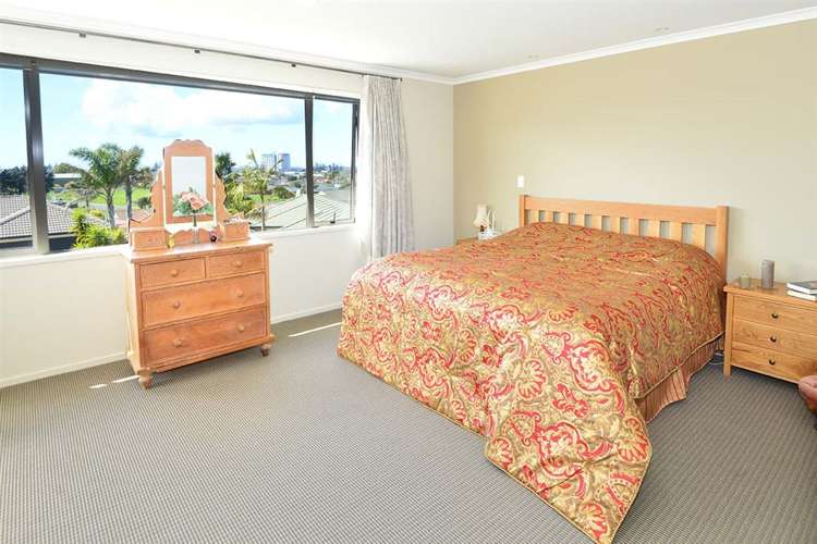 15 Grand Drive Orewa_15