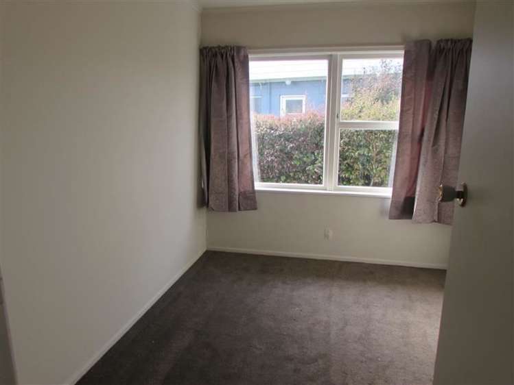 5 Barker Rise Northcross_7