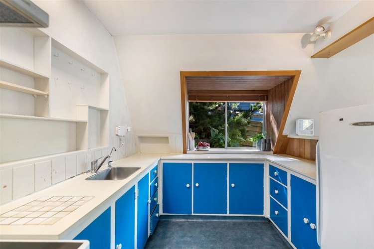 5 Avalon Crescent Fernhill/Sunshine Bay_5