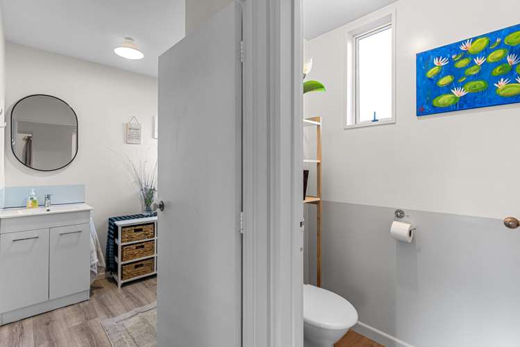 2/20 Grenville Street Waltham_9
