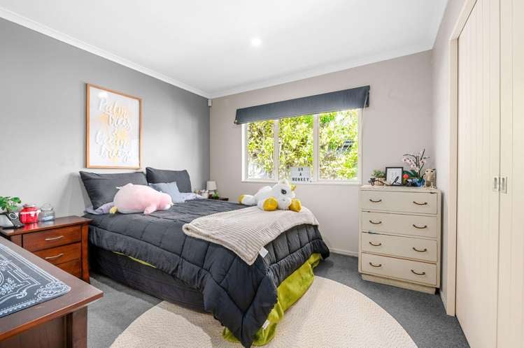 76 Saint James Drive Huntington_9