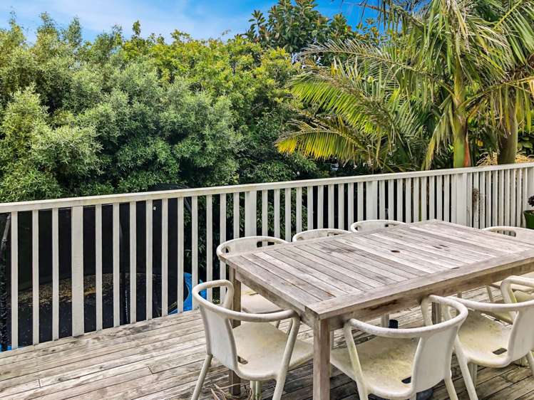 30 Egremont Street Belmont_11