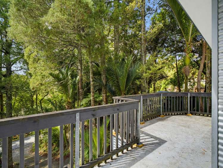 39 Paturoa Road Titirangi_15