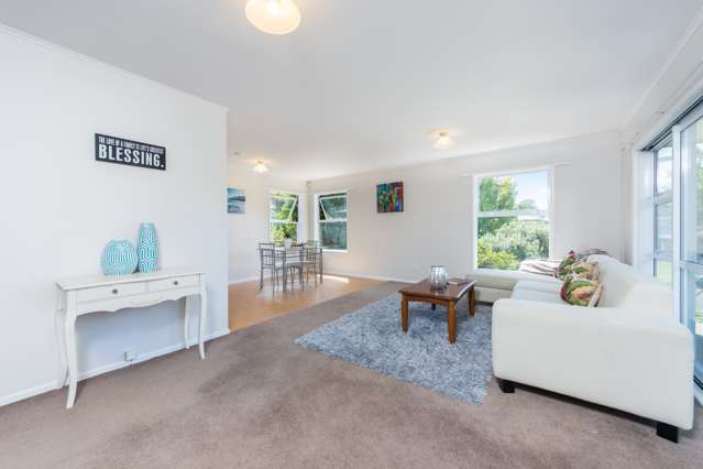 24 Beechdale Crescent Pakuranga Heights_2