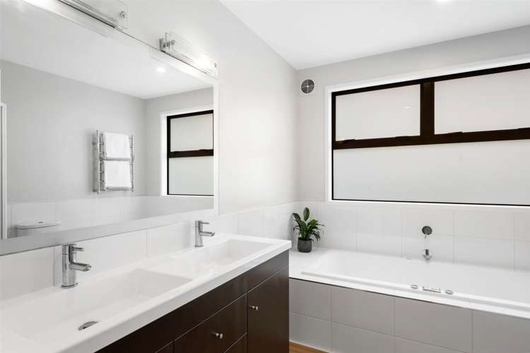 216 Greenhithe Road Greenhithe_16