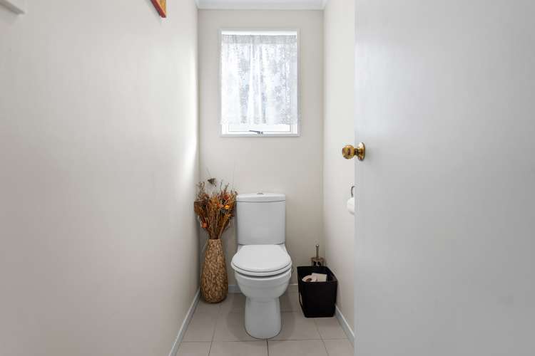 2/3 Dunstall Place Mangere Bridge_11