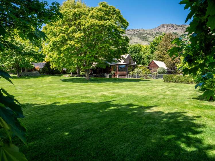 7 Arrowtown-Lake Hayes Road Dalefield/Wakatipu Basin_20