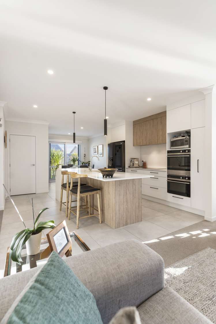 15a Marine Garden Crescent Beachlands_7