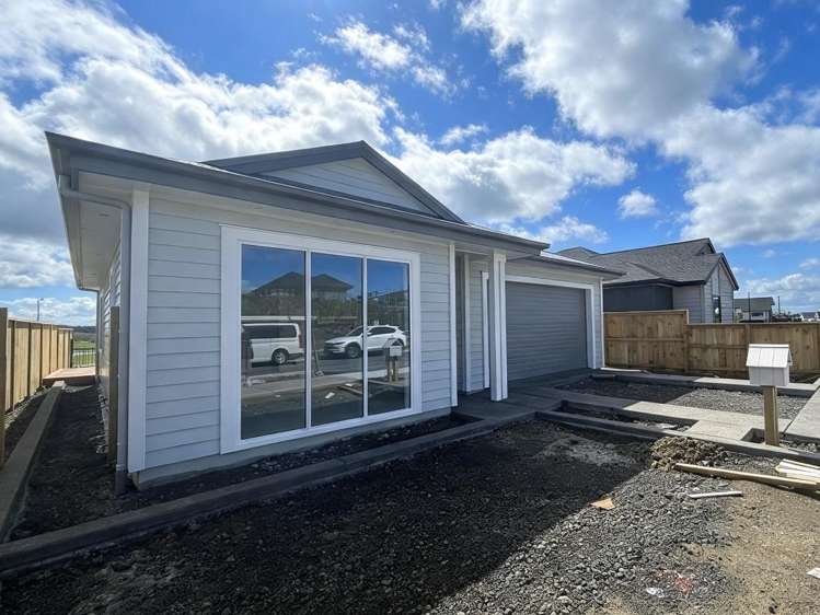 60 Kotiti Drive_5