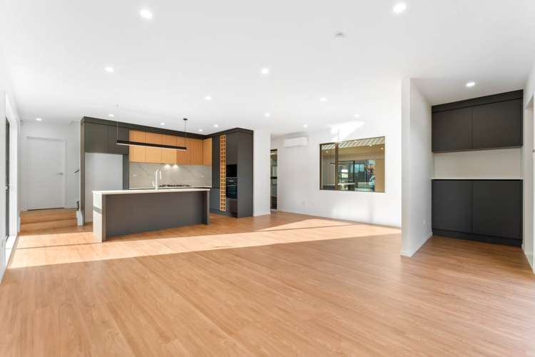 10 Aquamarine Avenue Wainui_6