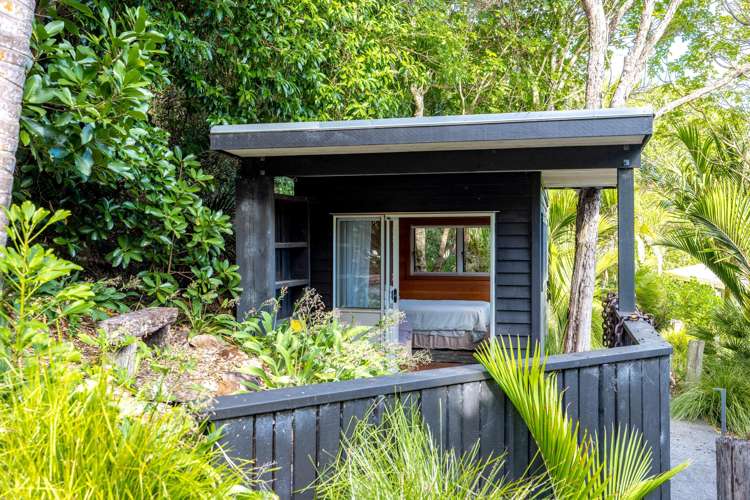 84 Coromandel Road Oneroa_29