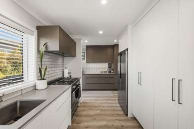 30 Thirteenth Avenue_1