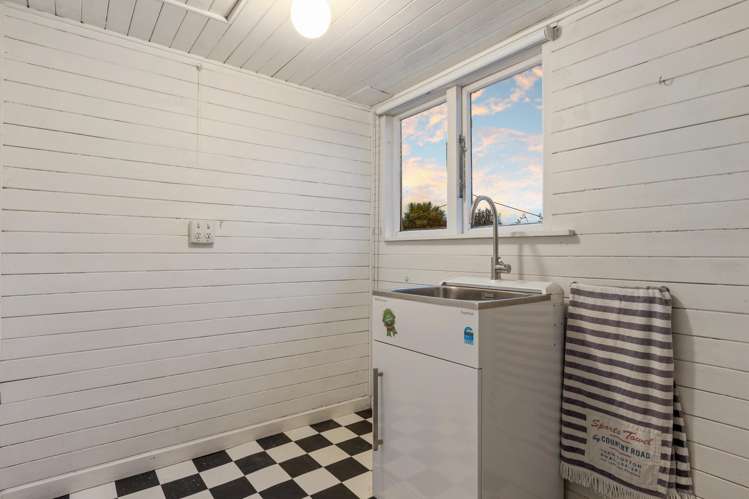 1/13 Lansbury Avenue Strowan_10