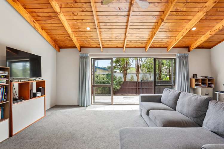 30 Rheingold Place_3