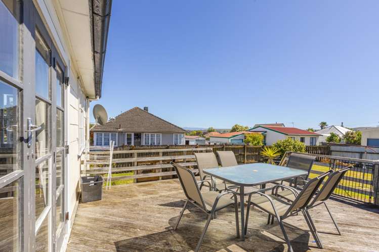 12 Freyberg Terrace Waipukurau_7