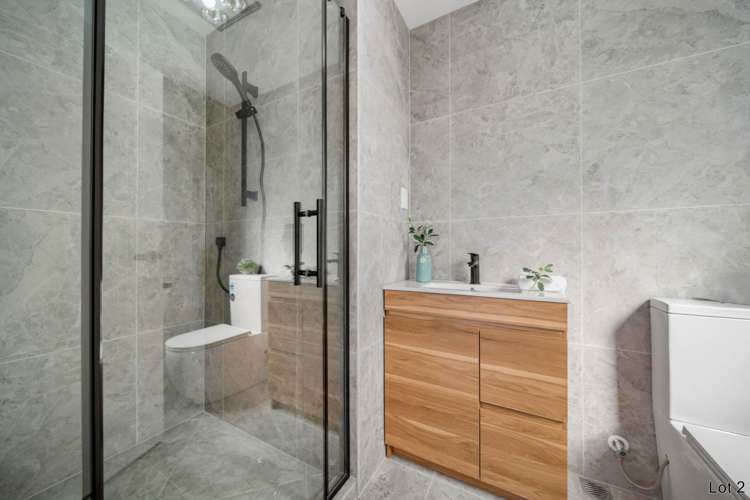 2 /8 Clutha Crescent Clover Park_12