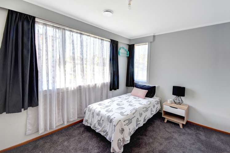 26 Skerries Street Outram_13