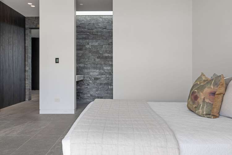 400 Pound Road Yaldhurst_42