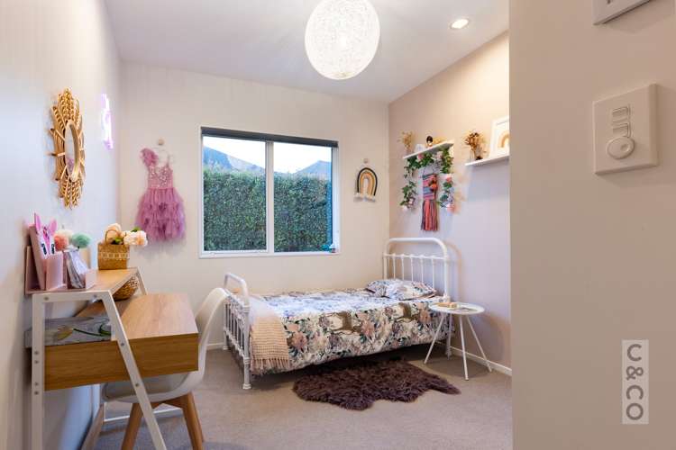 30 Jelas Drive Riverhead_30