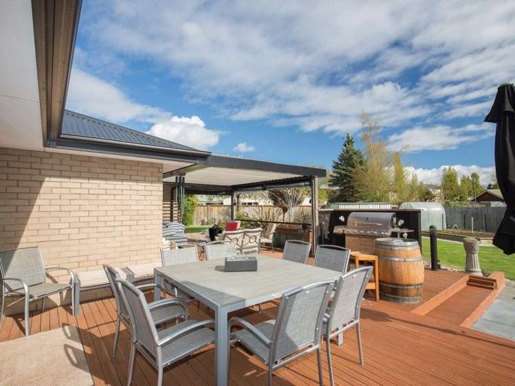 42 Dale Street Albert Town_14