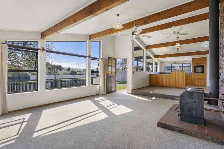 3 Deller Drive Carterton_2