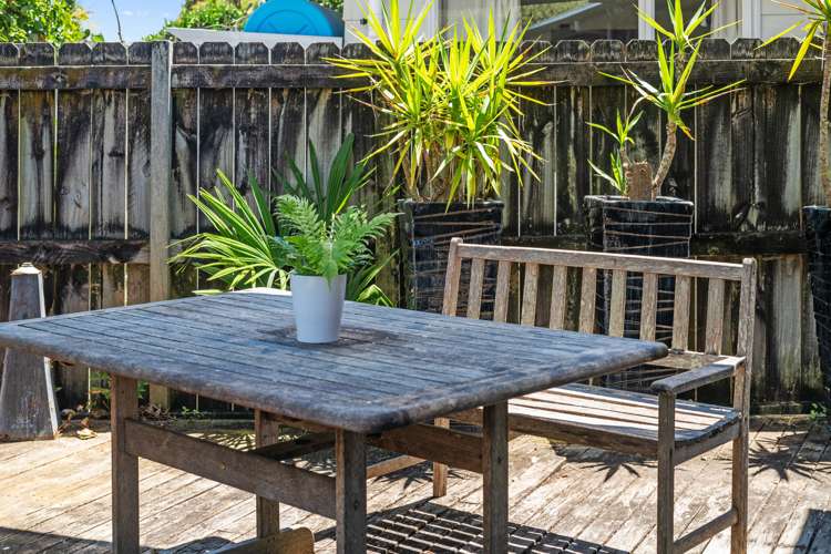 2 Sunset Crescent Maungatapu_17