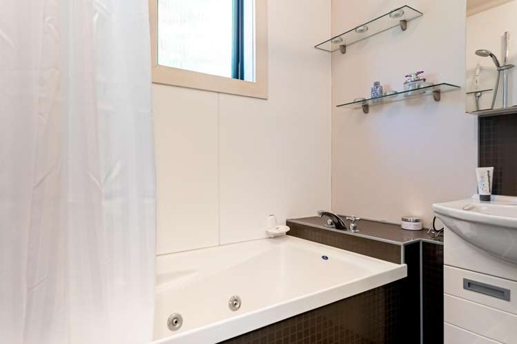 9 Preston Place Twizel_11