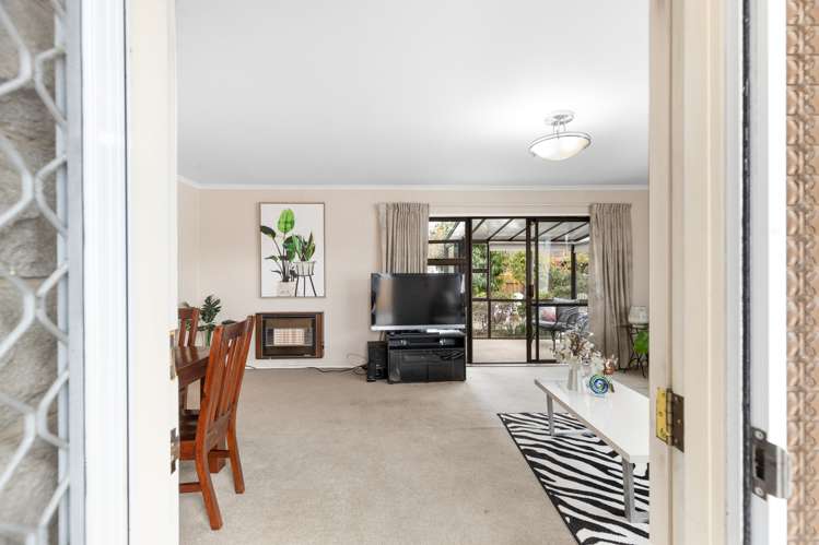 3/64 Albert Street Palmerston North Central_6