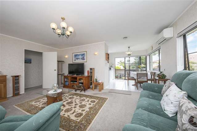 4a Skilgate Avenue New Lynn_1