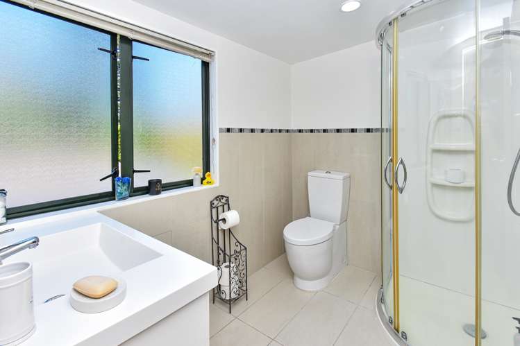 20b Howe Street Howick_12