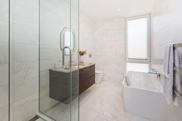 2 Hyllton Heights Lyttelton_16