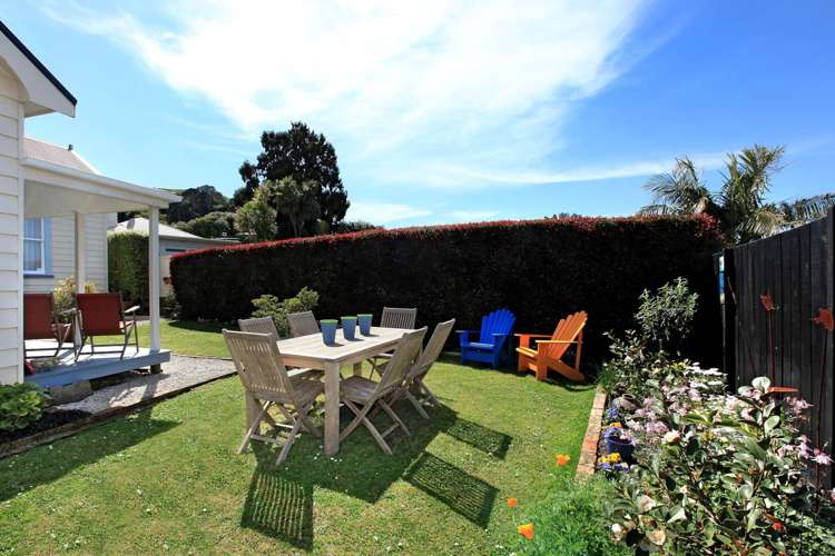 6 Valley Road Mount Eden_17