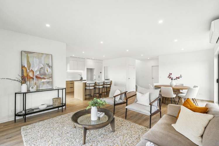 19 Karamu Street Flat Bush_15