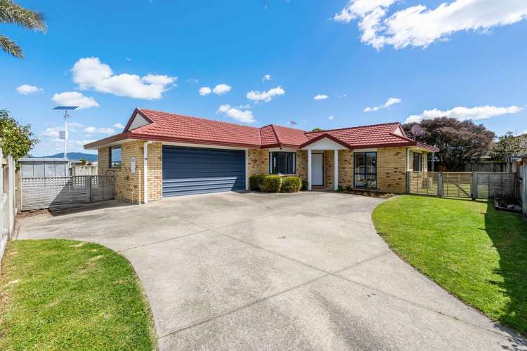 28 Nicole Place_3