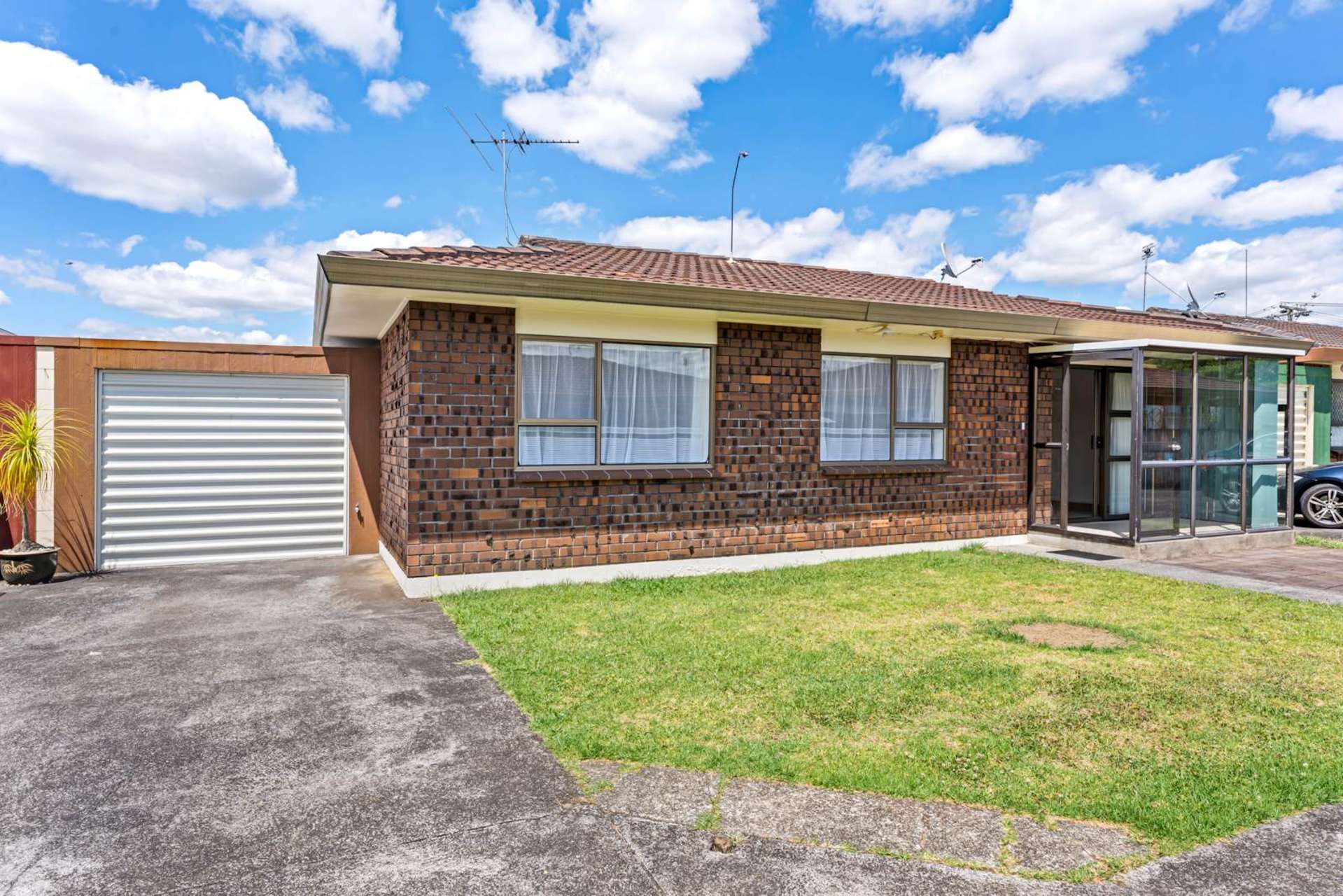 2/12 Duke Street Papakura_0