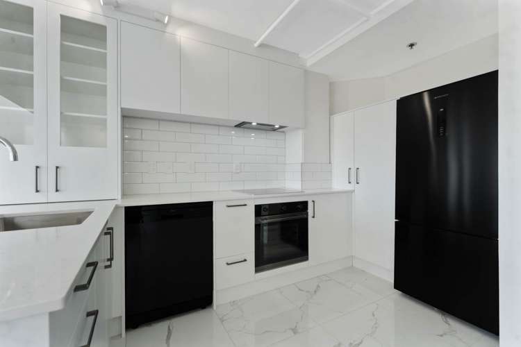 5B/15 Auburn Street_4