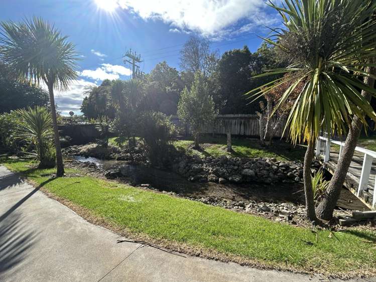 4 Lake Okataina Road 1092_3