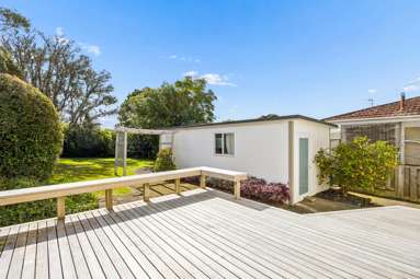 61 Cliff View Drive_3