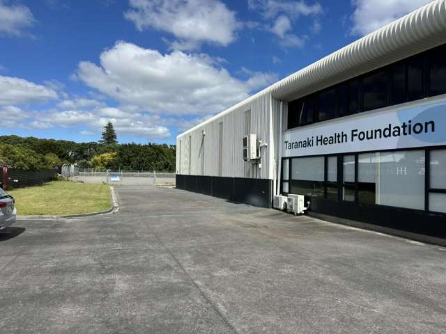 19 Constance Street Waiwhakaiho_3