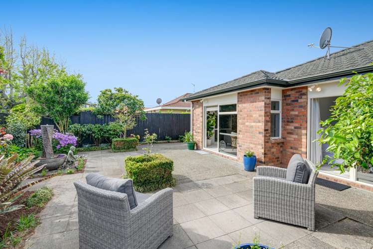 12a Pine Road Orewa_23
