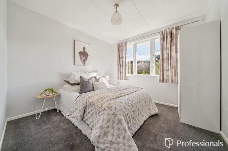 5 Holly Grove Maungaraki_9