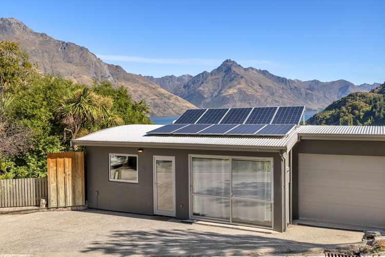 14B Mckerrow Place Sunshine Bay_19