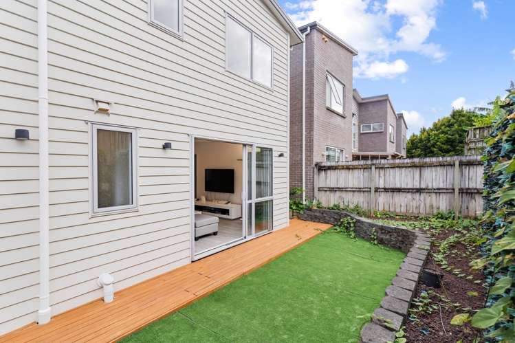 28 Sunshine Boulevard Sunnyvale_11