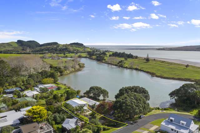 8 Pokohui Avenue Raglan_3