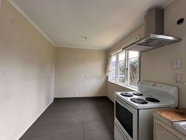105 Russell Road Manurewa_6