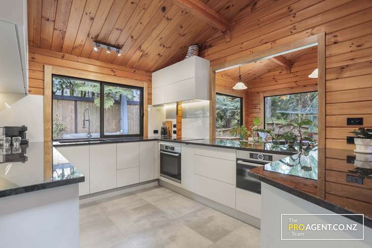 17 Minnehaha Avenue Titirangi_7