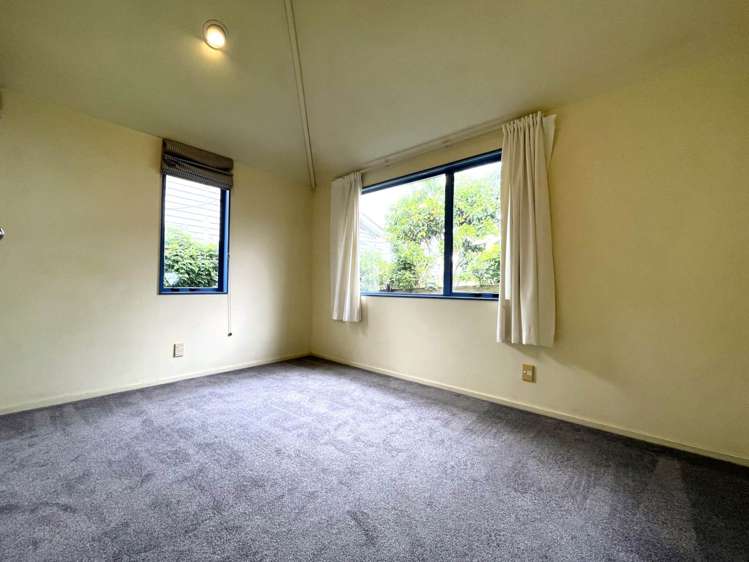 18 Houpara Street One Tree Hill_9