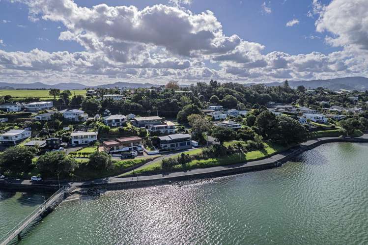 184 Beach Road Onerahi_47